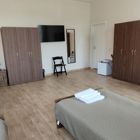 Eglute Hotel Šilutė Екстериор снимка
