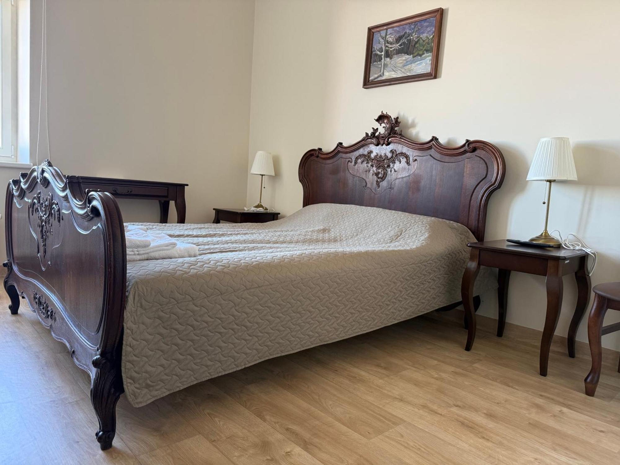 Eglute Hotel Šilutė Екстериор снимка